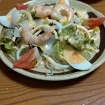 Kamekame - どこの店でも海老と卵のサラダ