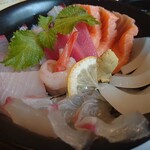 鮨吉祥 - 海鮮丼（ランチ）