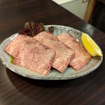 焼肉桜坂 - 上タン塩