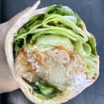 スターバックス・コーヒー - 10種の野菜と5種のビーンズサラダラップ