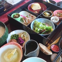 メインダイニングルーム - 和食