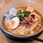 ラーメン おこじょ - トマトと貝の冷製麺