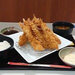 とんきち - 海老ふりゃーマウンテン定食☆