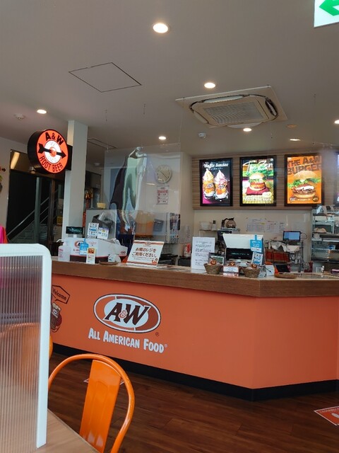 A W 国際通り松尾店 エイアンドダブリュ 県庁前 ハンバーガー 食べログ A W 国際通り松尾店 エイアンドダブリュ 県庁前 ハンバーガー 食べログ