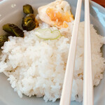 横浜ラーメン武蔵家 - 無料ライスの中\(//∇//)\