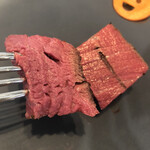 プレゼンテ スギ - ステーキ断面