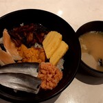 海鮮丼 若狭家 - サービス丼C