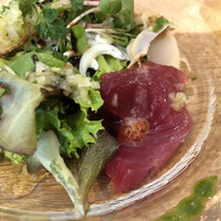 ラ ロジエ - 身の締まったカツオ