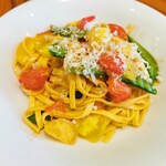 コモ バール - 