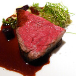 EPURE - 比婆牛　ヒレ肉のロースト　比婆牛のジュのソース　ソースベアルネーズのニュアンスを添えて