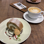Unir - ロールケーキとカフェラテ