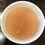 バンケットルーム赤坂 HITOTSUGI - 霜降りサーロインステーキ<数量限定> 1000円 のスープ