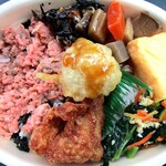 ほっともっと - 彩鮭わかめ弁当