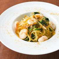 魚介と野菜、イタリア産 からすみのオイルベース スパゲッティ