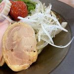 中華そば 深緑 - 知床鶏モモ