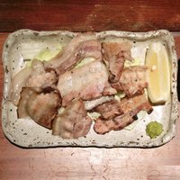 赤坂うまや - もち豚の炭火焼きとろろ定食 1250円 のもち豚の炭火焼き