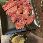 焼肉と牛たん 兼 - 