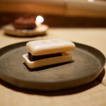 青蓮院門跡前 月おか - 