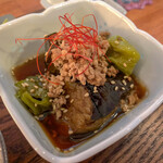 衣ヶ島食堂 - ナスと甘長ししとうのそぼろ煮