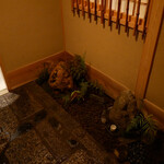 青蓮院門跡前 月おか - 