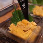 うに横丁 - 根室 キタムラサキウニ