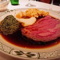 ロウリーズ・ザ・プライムリブ 恵比寿ガーデンプレイス店 - 