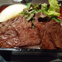 肉匠 牛虎 西中島店 - 