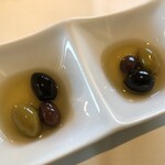 フランス料理 ル・クール - オリーブマリネ[2人前](2020/11撮影)