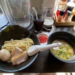 麺屋 承太郎 - プラチナつけ麺。全部のせ。