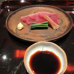 日本料理 晴山 - お造りは氷見の鰹です。