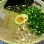 拉麺 修坊 - 拉麺修坊　とんこつしょうゆラーメン７２０円　大盛１００円増