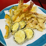 割烹よし田 - 天ぷら盛り合わせ