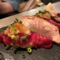 代官山焼肉 kintan - 白タンの昆布〆握り・牛タン厚トロ寿司