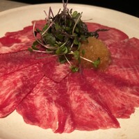 代官山焼肉 kintan - 国産牛タンのカルパッチョ