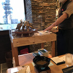 王ヶ頭ホテル - 岩魚の焼きゴンドラ