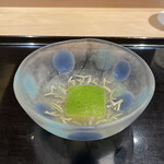 にい留 - じゅんさいと冬瓜 貝柱出汁