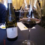 ガストロノミー ジョエル・ロブション - ワインのリストはタブレット端末で見せてくれます