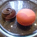 ガストロノミー ジョエル・ロブション - ミニャルディーズ