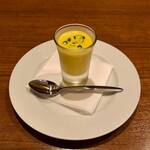 サンジャン・ピエドポー - 