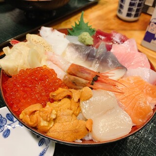 苫小牧市でおすすめの美味しい海鮮丼をご紹介 食べログ