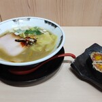 すごい煮干ラーメン 野毛 すし 釣りきん - 