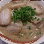 我流風 - バラ肉豚麺　レギュラー 850円