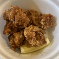紅梅本楼 - 若鶏の唐揚げ