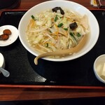 中華料理 興隆 - 野菜刀削麺(580円)