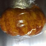 ブーランジェリー ヴィー - ソーセージパン(辛口)