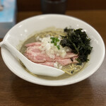 煮干し中華そば 魚魚 - 濃厚煮干 850円