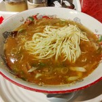 博多・薬院 八ちゃんラーメン - 替え玉投入