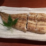 めしの助 - うなぎの白焼き