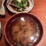 めしの助 - カツオたたき
      しじみ汁