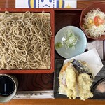 ふじ竹 - あなご・夏野菜の天ぷらと韃靼せいろのセット　１０００円　(2021/07)